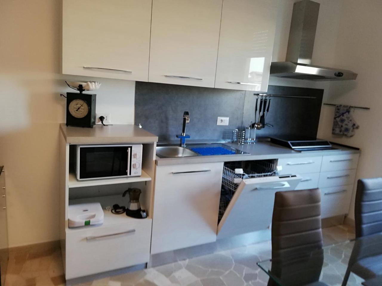 Nibre Apartment มิลาน ภายนอก รูปภาพ