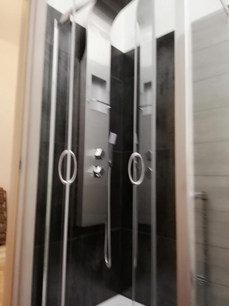 Nibre Apartment มิลาน ภายนอก รูปภาพ