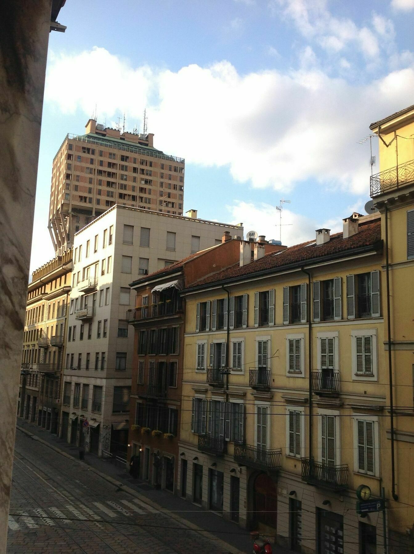 Nibre Apartment มิลาน ภายนอก รูปภาพ
